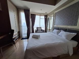 Menteng Park Apartment, Stylish, Homy, City View Apartment in Jakarta