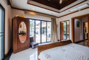 Lotus Pool Villa Your Own Slice Of Island Paradise Villa in Rawai
