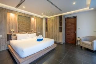 New Primrose Pool Villa Your Own Secluded Paradise Villa in Rawai