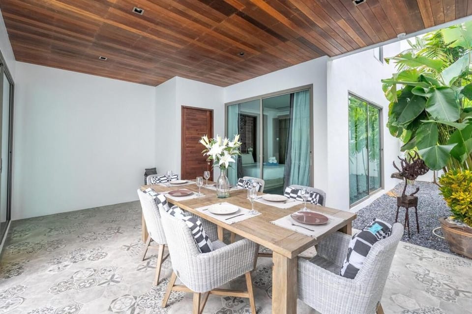 New Primrose Pool Villa Your Own Secluded Paradise Villa in Rawai