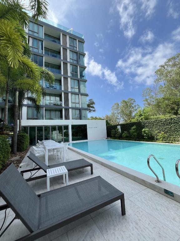 Oceanstone 2 Bedroom Apartment in Choeng Thale