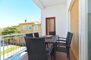 Stylish family retreat with shared pool Apartment in Fažana