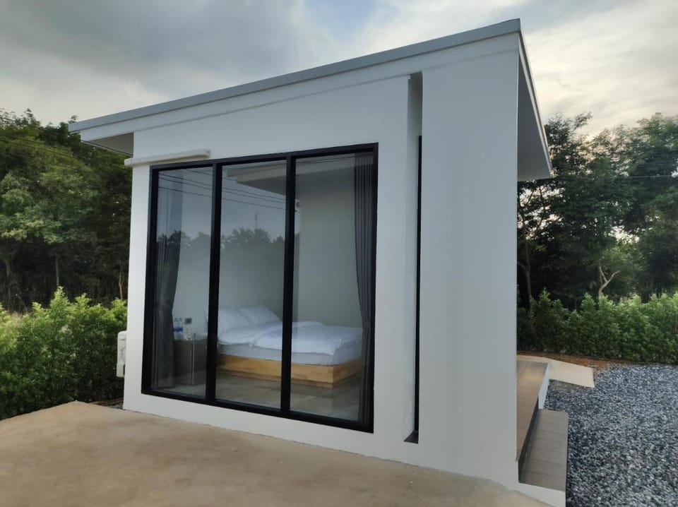 De'La Moon เดอ ลา มูน Inn in Chon Buri Changwat