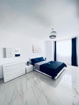Luxury Apartment Sliema - Tigne Point! Apartment in Sliema