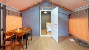 Gapeyong FourSeason Pet Glamping Caravan Bed and Breakfast in Gyeonggi-do
