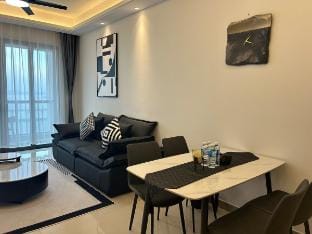 R&F 2Bedroom2Bath Classic Seaview By Wan Li Apartment in Johor Bahru