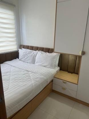 New Condo unit (Shore 3 )  near MOA Apartment in Pasay