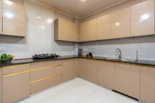 Homlee-Saket Sojourn Stylish 3BHK Flat near Metro Vacation rental in New Delhi