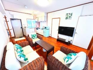 Onna Apartments Apartment in Okinawa Prefecture