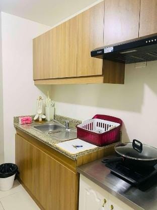 FAIRLANE RESIDENCE 2BR UNIT 321 Apartment in Pasig
