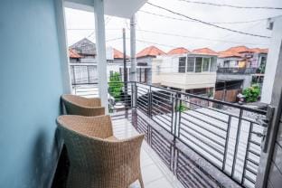 Rumah Jimbaran Kuta 3 bedroom 8 pax Jie 6 Vacation rental in Kuta Selatan