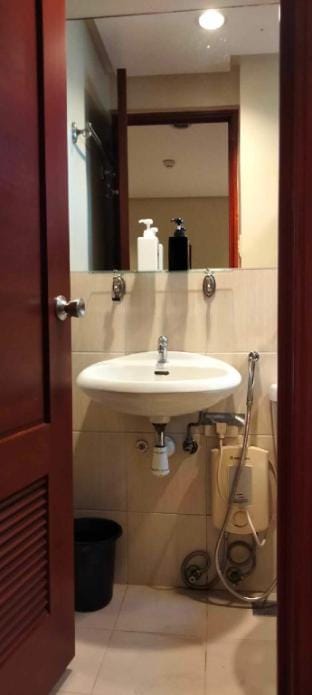 Spacious Studio Apartment B404 Apartment in Makati