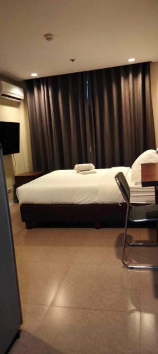 Spacious Studio Apartment B404 Apartment in Makati