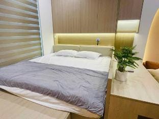 Studio Masteri Cao cấp VinHomes Smart City Apartment in Laos