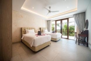 Luxury 4 Bedroom Bella Vista Villa Villa in Bali