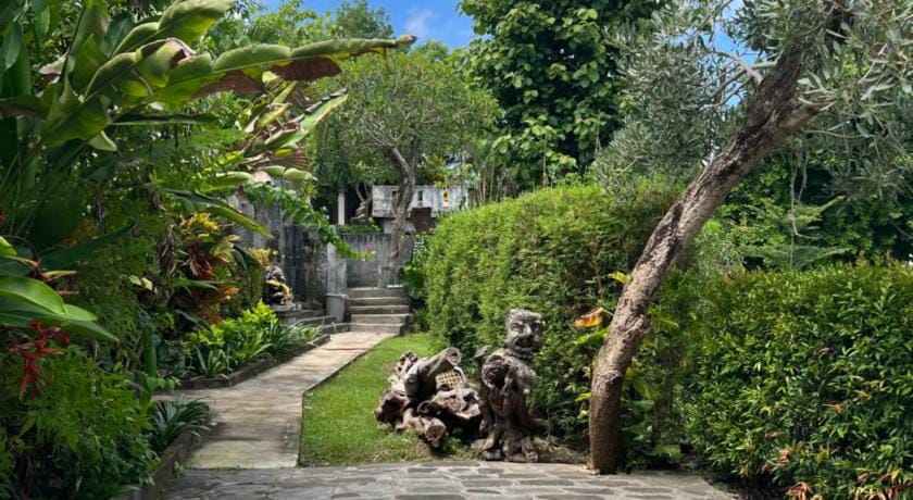 New W Guest House Hotel in Bali