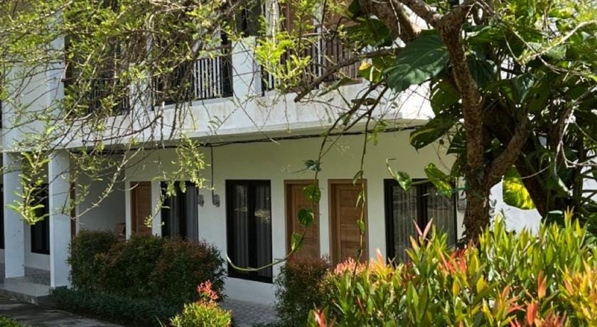 New W Guest House Hotel in Bali
