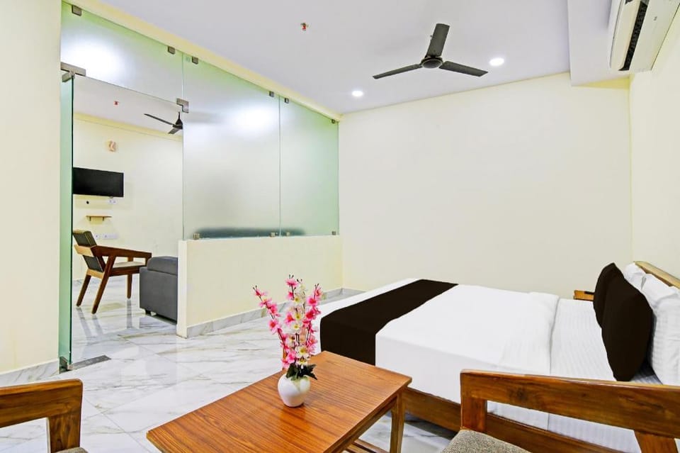 Townhouse Dwarakanagar Near Gurudwara Hotel in Visakhapatnam
