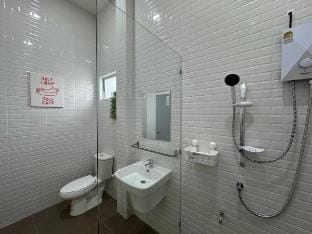 Kiri Maison in Ranong - near natural hotspring Villa in Thailand