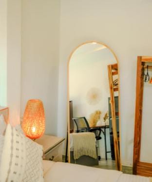 Secret Hideaway • 2mn ZenBeach • Garden • 4K • AC Apartment in Ko Pha-ngan Sub-district