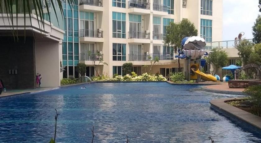 Berlin Village Apartment in Jakarta