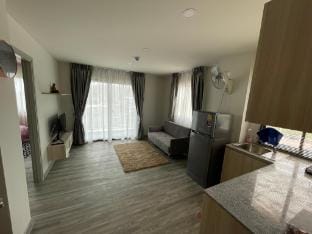 Sun condo Apartment in Chon Buri Changwat