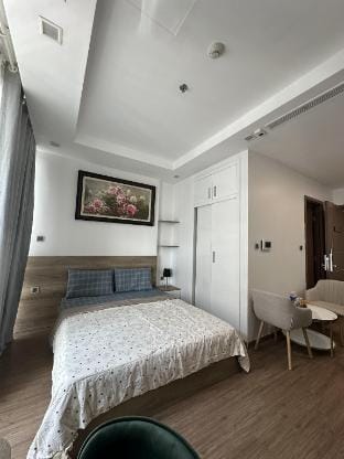 QM House Apartment in Laos