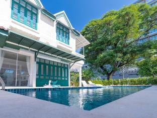 Summer Eternal Pool Villa Nimman Villa in Chiang Mai
