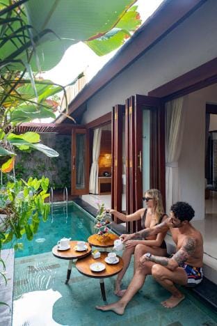 Exquisite Villas with Private Pools Villa in Kuta
