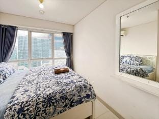 BEST View 1BR Apt Callia with Pool, Gym, WiFi Vacation rental in Jakarta