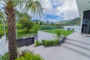 Luxury Golfside Villa near Patong -  Villa Priva Villa in Kathu
