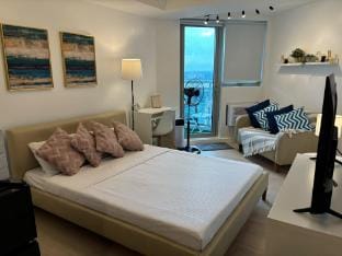 CASA DE EDDY AZURE NORTH Apartment in Calabarzon