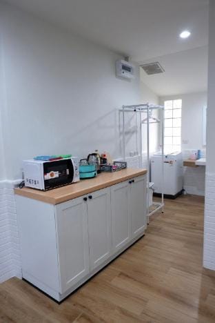 Oskar's House/10 min Kaosan Road Vacation rental in Bangkok