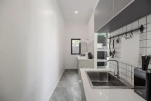 Gina Poolvilla90 Pattaya-Bangsaray to beach 900M. Vacation rental in Chon Buri Changwat