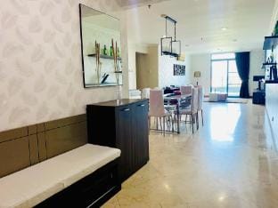 3 Bedrooms luxurious apartment  Apartment in Surabaya