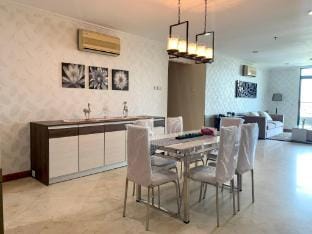 3 Bedrooms luxurious apartment  Apartment in Surabaya