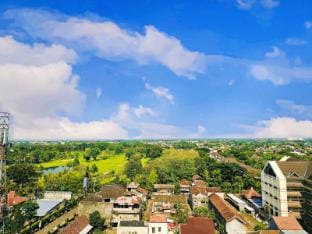 Golf & Mountain View - By Mataram City Apartment Apartment in Special Region of Yogyakarta