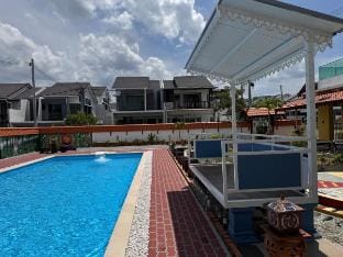 Arte Pool Villa 8 Rooms 24pax 10Parkin Karaoke Vacation rental in Ipoh