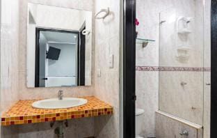Apto Rodadero MAR a solo 250 MTS NO PAGAS MANILLA Apartment in Gaira