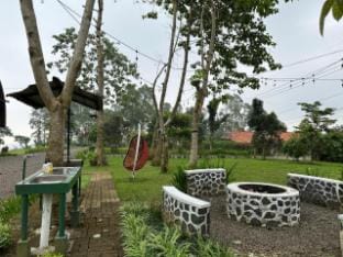 Mroom Villa Villa in Cisarua