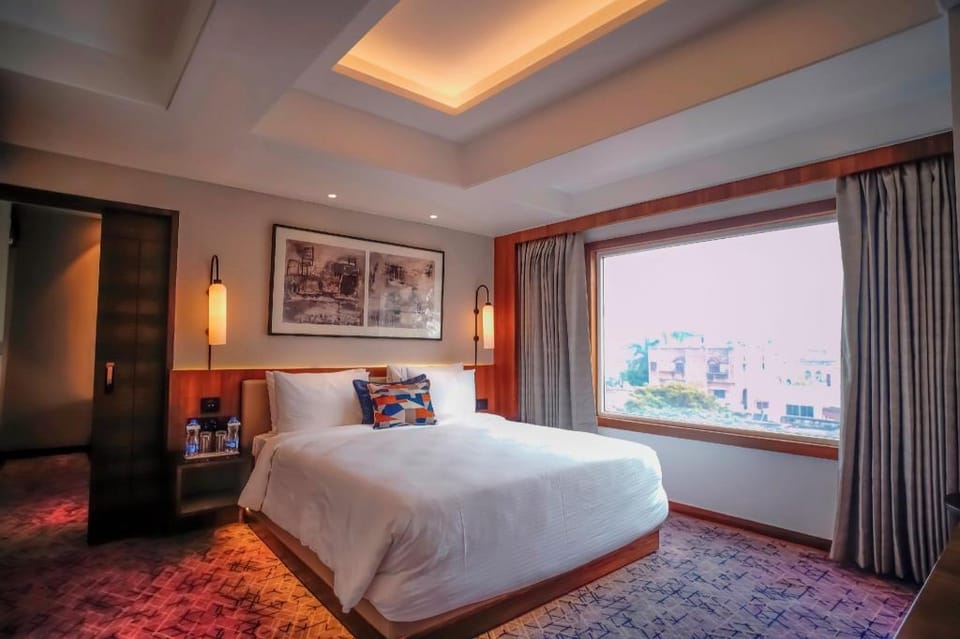 Ishaan Sarovar Portico Deoghar Hotel in West Bengal