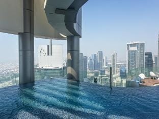 Escape24 Luxury 2BR Paramount Midtown Business Bay Apartment in Dubai