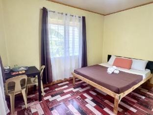AC Room2 w/ Shared CR, Near Hagnaya Port & Beaches Vacation rental in Central Visayas
