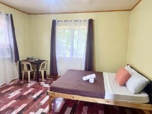 AC Room2 w/ Shared CR, Near Hagnaya Port & Beaches Vacation rental in Central Visayas