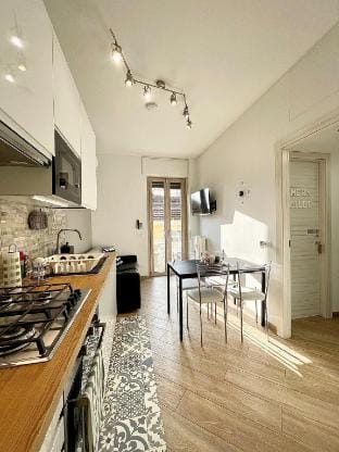 MilanHolidays Apartment. 2 Bedrooms (1-7 people) Vacation rental in Milan