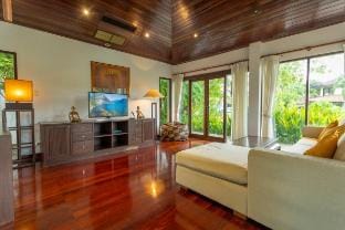 Massive Huge Pool 9 Minutes Walk to Beach V131 Vacation rental in Choeng Thale