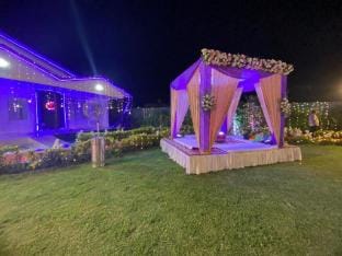 The Vista Farms Villa in Noida