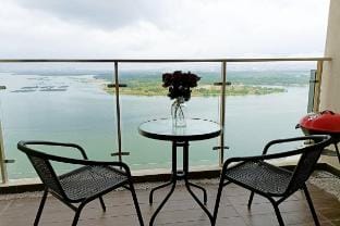 seaviews/4-13pax/ciq/johor bahru/KSL/midvalley Vacation rental in Johor Bahru