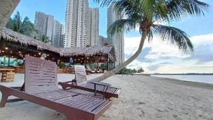 seaviews/4-13pax/ciq/johor bahru/KSL/midvalley Vacation rental in Johor Bahru