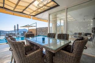 Villa Royal 1 konforlu ve deniz manzaralı villa Villa in Kalkan Belediyesi